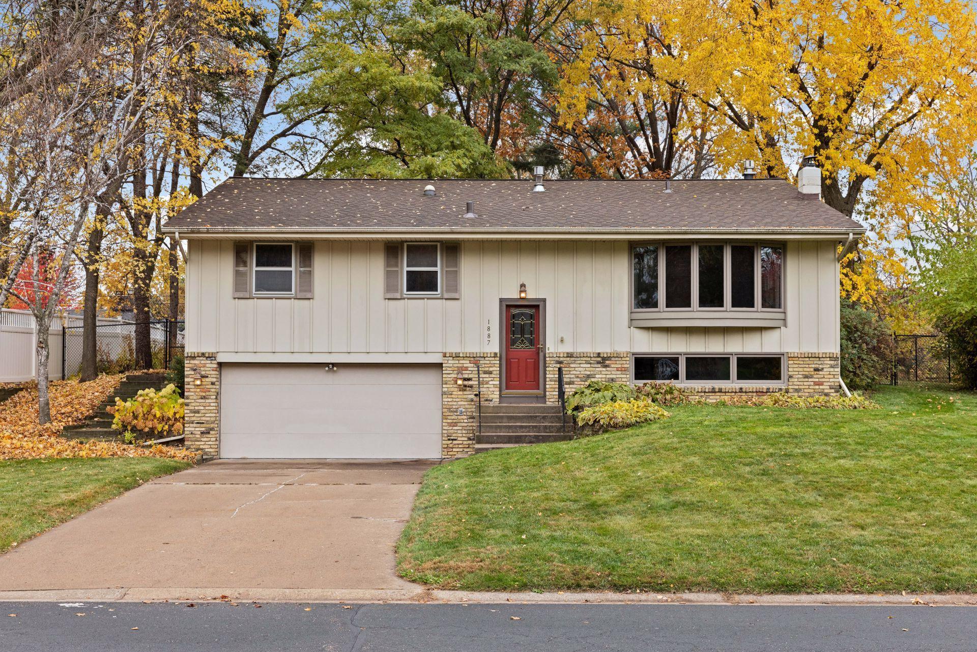 1887 3rd Street Northwest New Brighton, MN 55112 - Photo 4 of 58