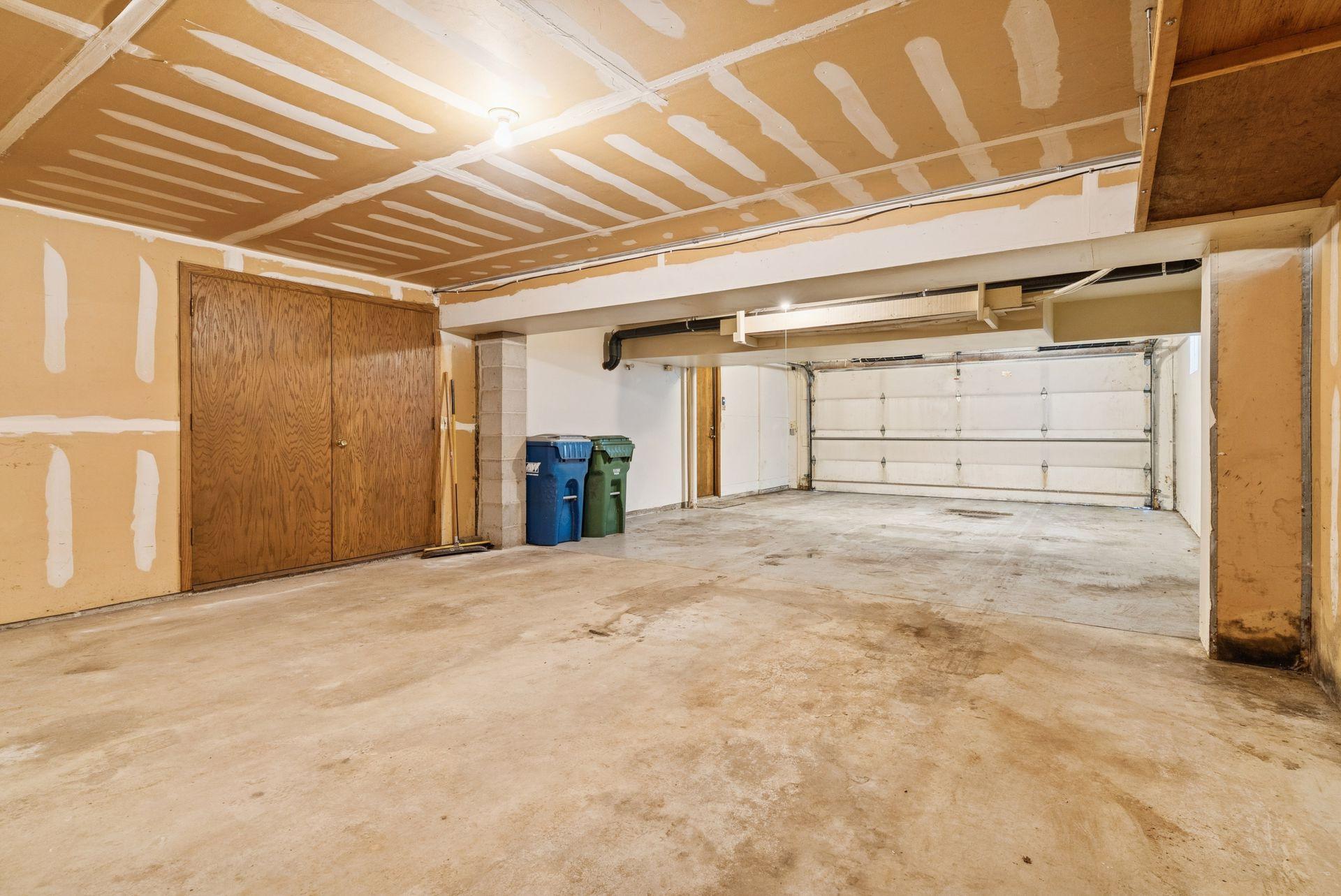 1887 3rd Street Northwest New Brighton, MN 55112 - Photo 42 of 58