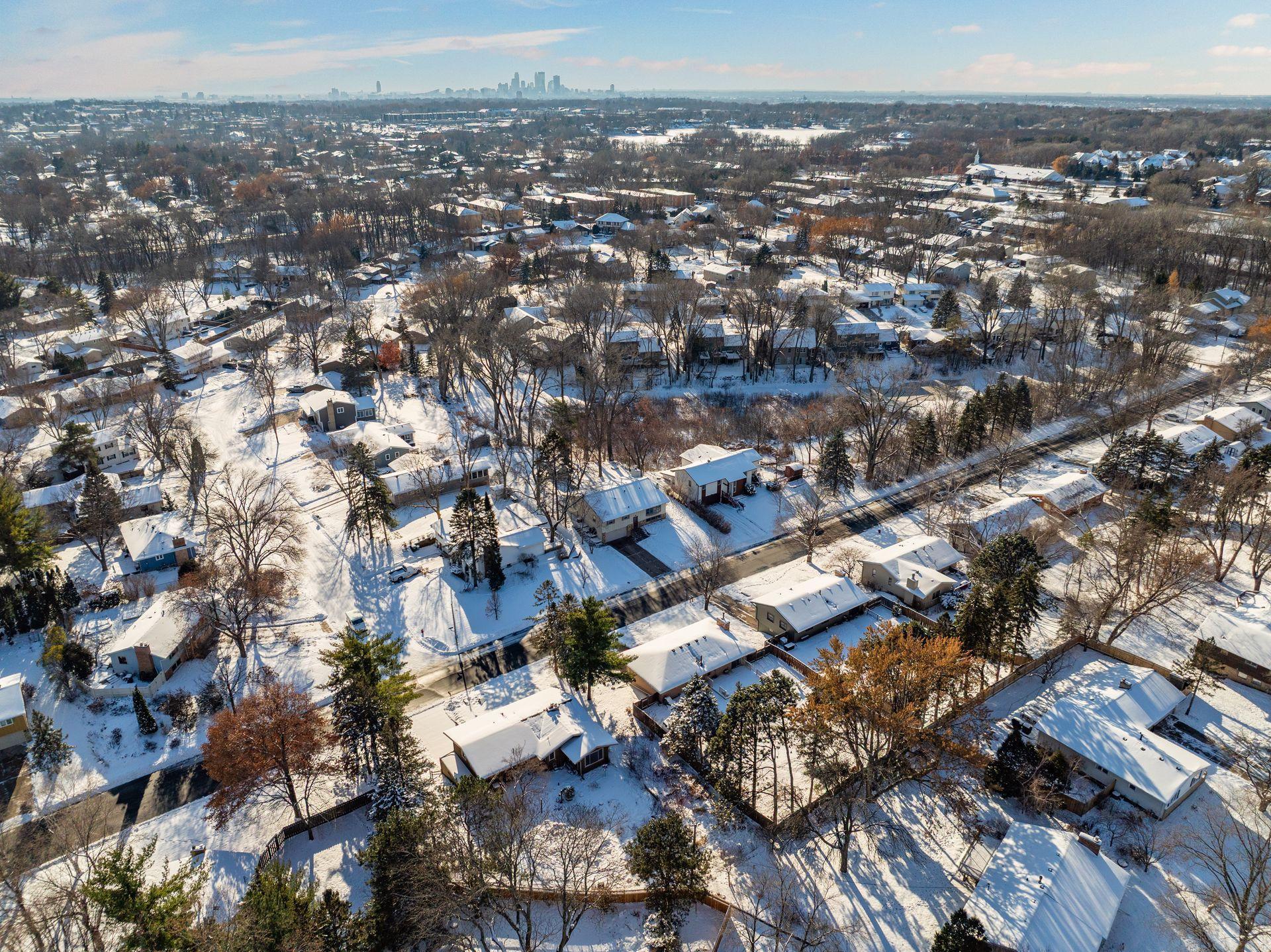 1887 3rd Street Northwest New Brighton, MN 55112 - Photo 43 of 58