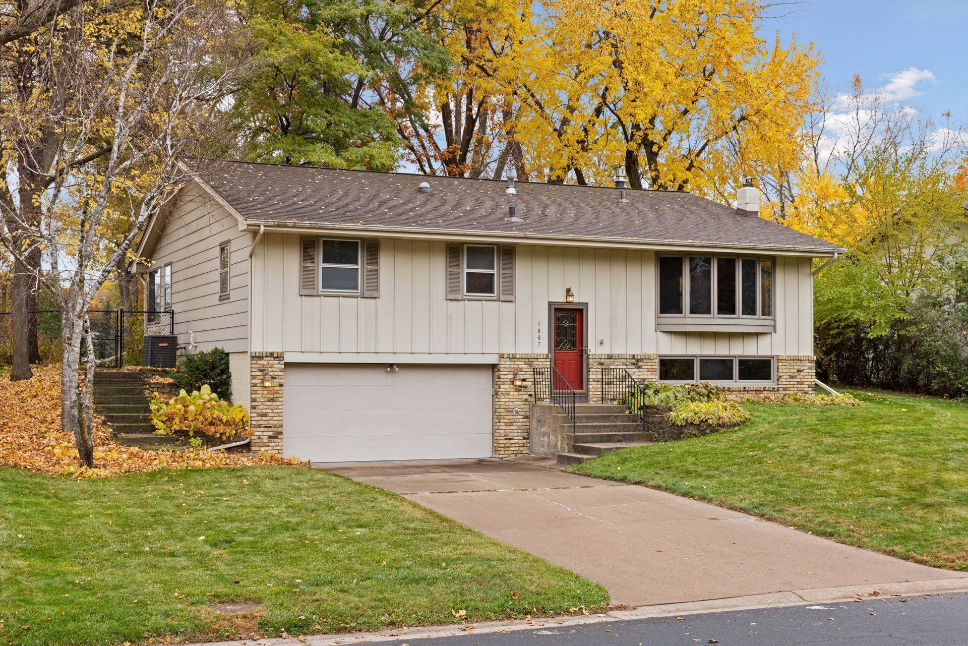 1887 3rd Street Northwest New Brighton, MN 55112 - Photo 5 of 58
