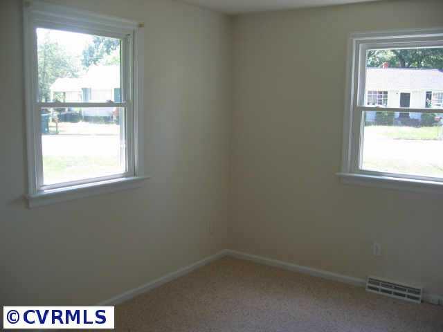 3101 Collins Road Richmond, VA 23223 - Photo 5 of 7 Gallery Image 5