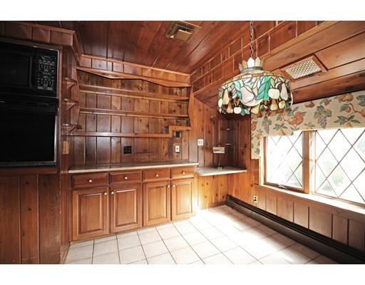 15 Fox Road Wakefield, MA 01880 - Photo 13 of 30 Gallery Image 13