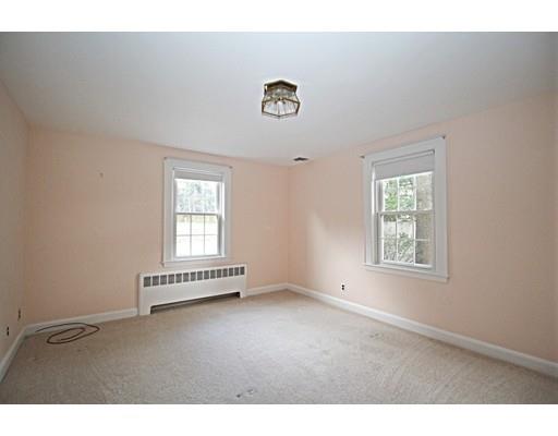 15 Fox Road Wakefield, MA 01880 - Photo 21 of 30 Gallery Image 21