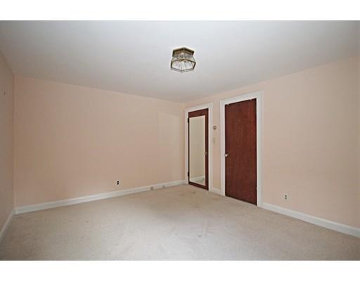 15 Fox Road Wakefield, MA 01880 - Photo 22 of 30 Gallery Image 22