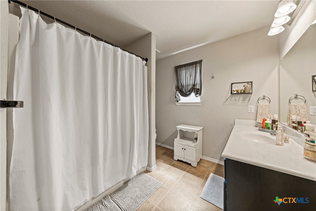 211 McCullough Loop Temple, TX 76502 - Photo 11 of 18