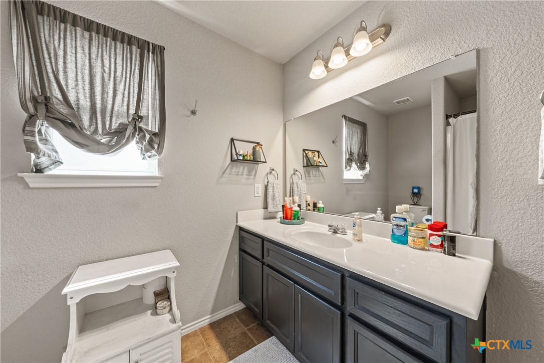 211 McCullough Loop Temple, TX 76502 - Photo 10 of 18