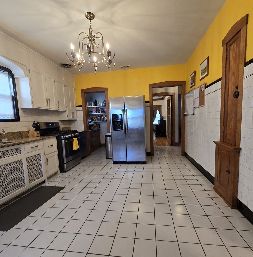 3032 Wisconsin Avenue Berwyn, IL 60402 - Photo 20 of 24