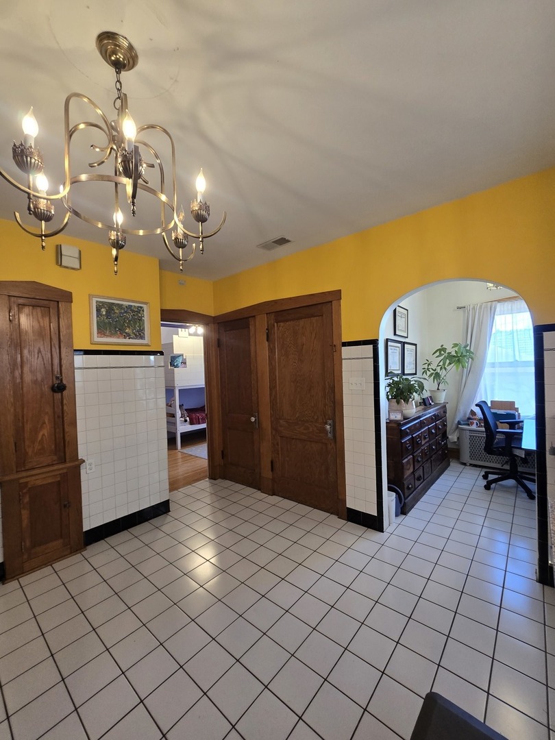 3032 Wisconsin Avenue Berwyn, IL 60402 - Photo 22 of 24