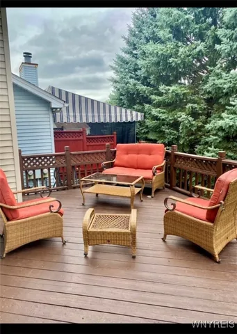 $1,950 | 32 North Hill Drive, West Seneca, NY 14224