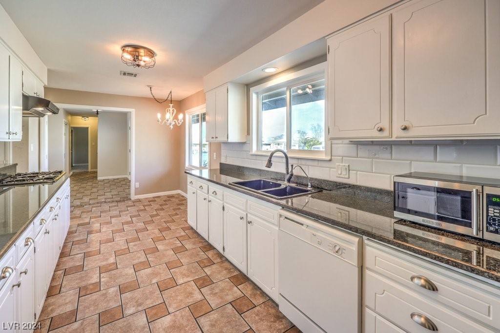 513 East Fairway Road Henderson, NV 89015 - Photo 14 of 43 Gallery Image 14