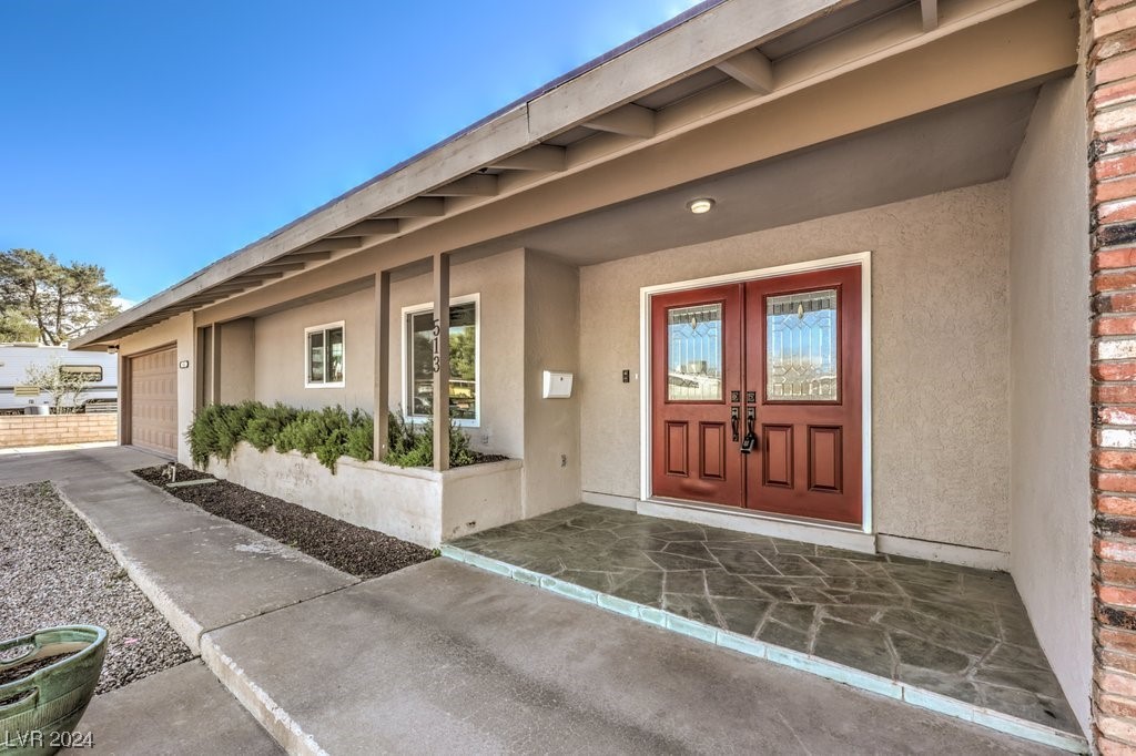 513 East Fairway Road Henderson, NV 89015 - Photo 5 of 43 Gallery Image 5