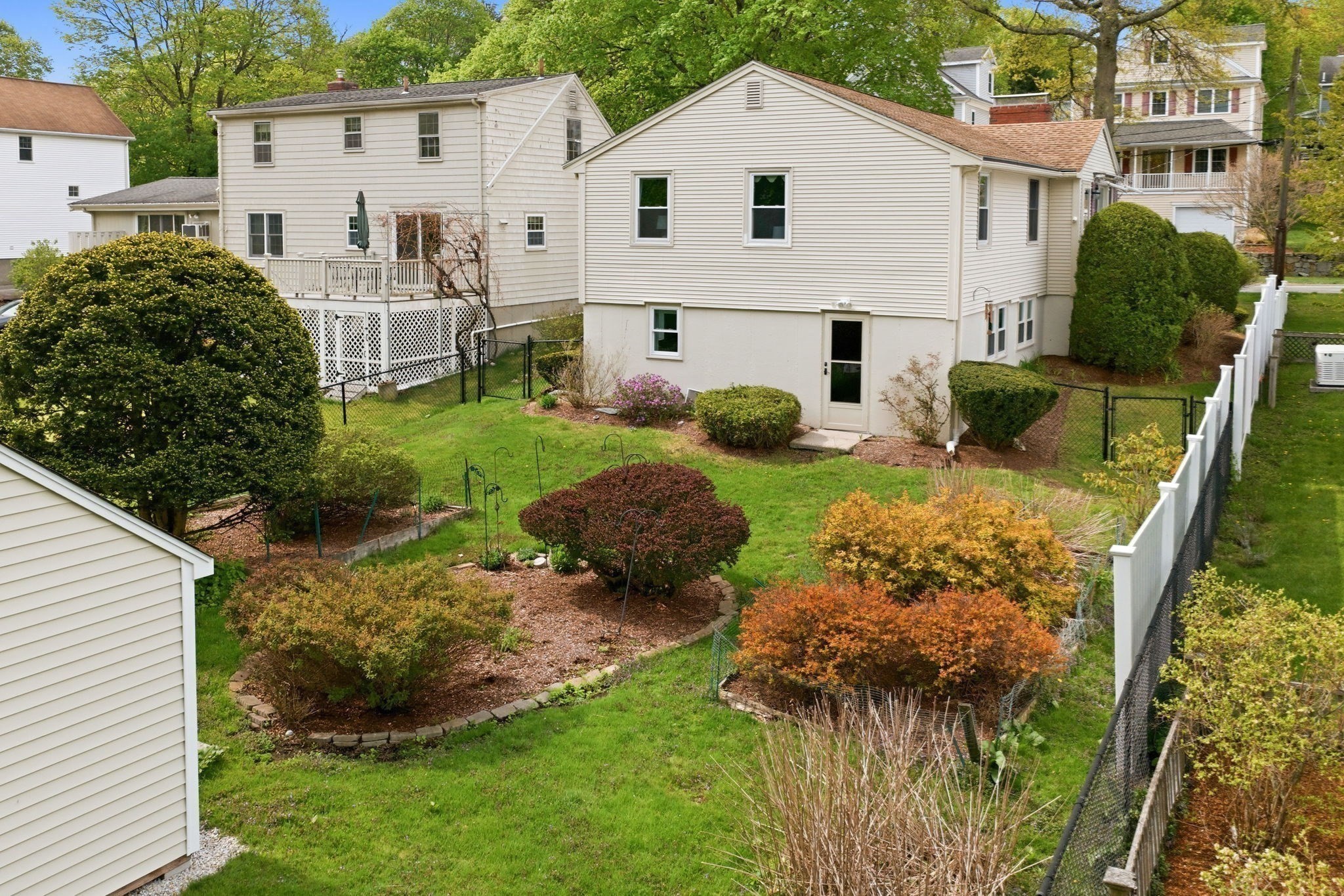 46 Grapevine Avenue Lexington, MA 02421 - Photo 2 of 15 Gallery Image 2