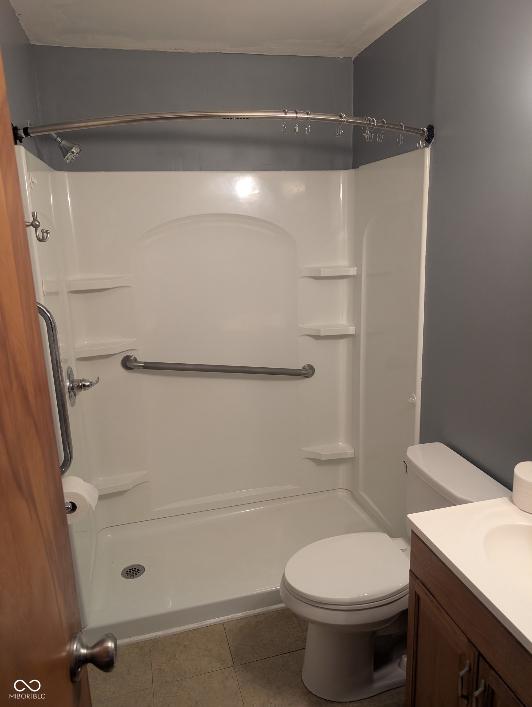 2905 Kentucky Avenue Columbus, IN 47201 - Photo 7 of 14