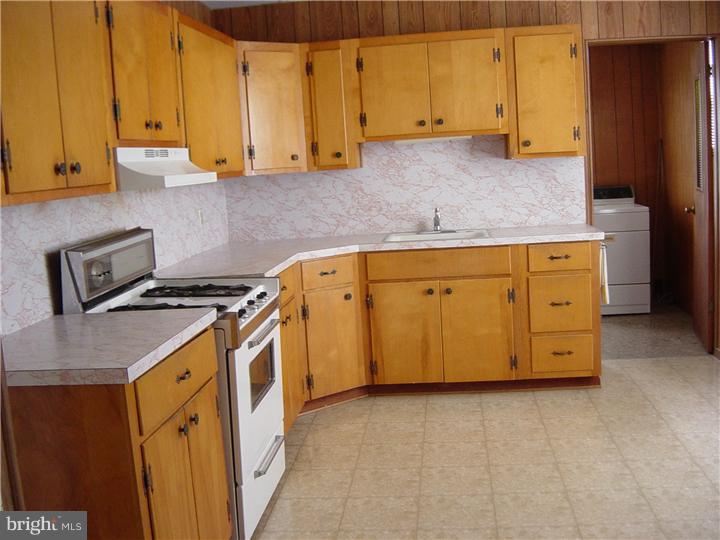 30 West Ridley Avenue Ridley Park, PA 19078 - Photo 11 of 23 Gallery Image 11