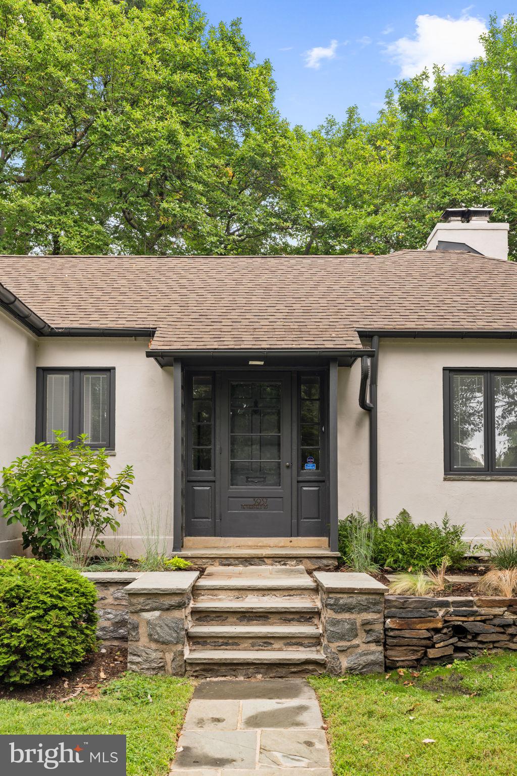 3937 Netherfield Road Philadelphia, PA 19129 - Photo 11 of 84