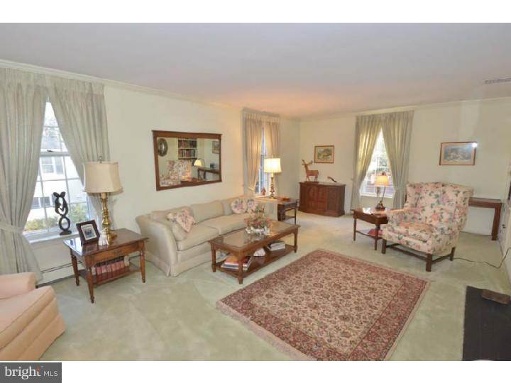 626 Knox Road Wayne, PA 19087 - Photo 4 of 20