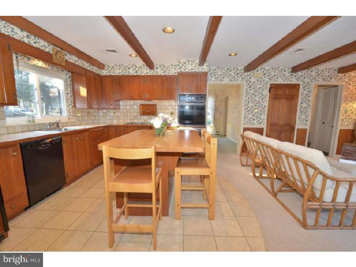 626 Knox Road Wayne, PA 19087 - Photo 5 of 20