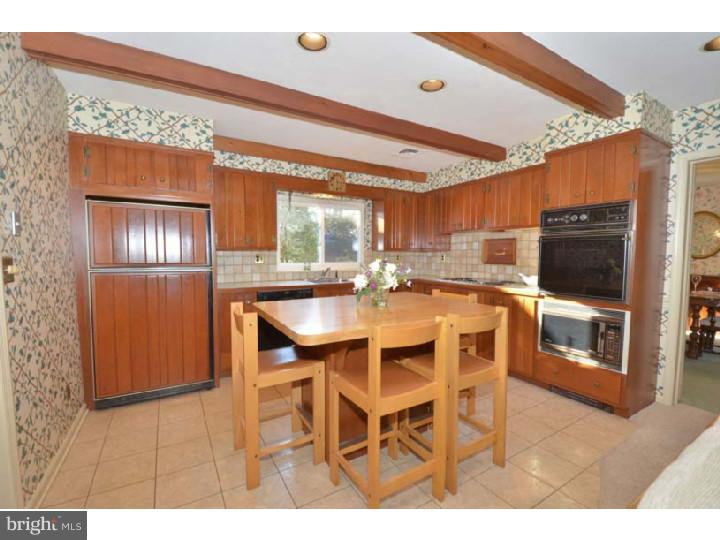 626 Knox Road Wayne, PA 19087 - Photo 6 of 20