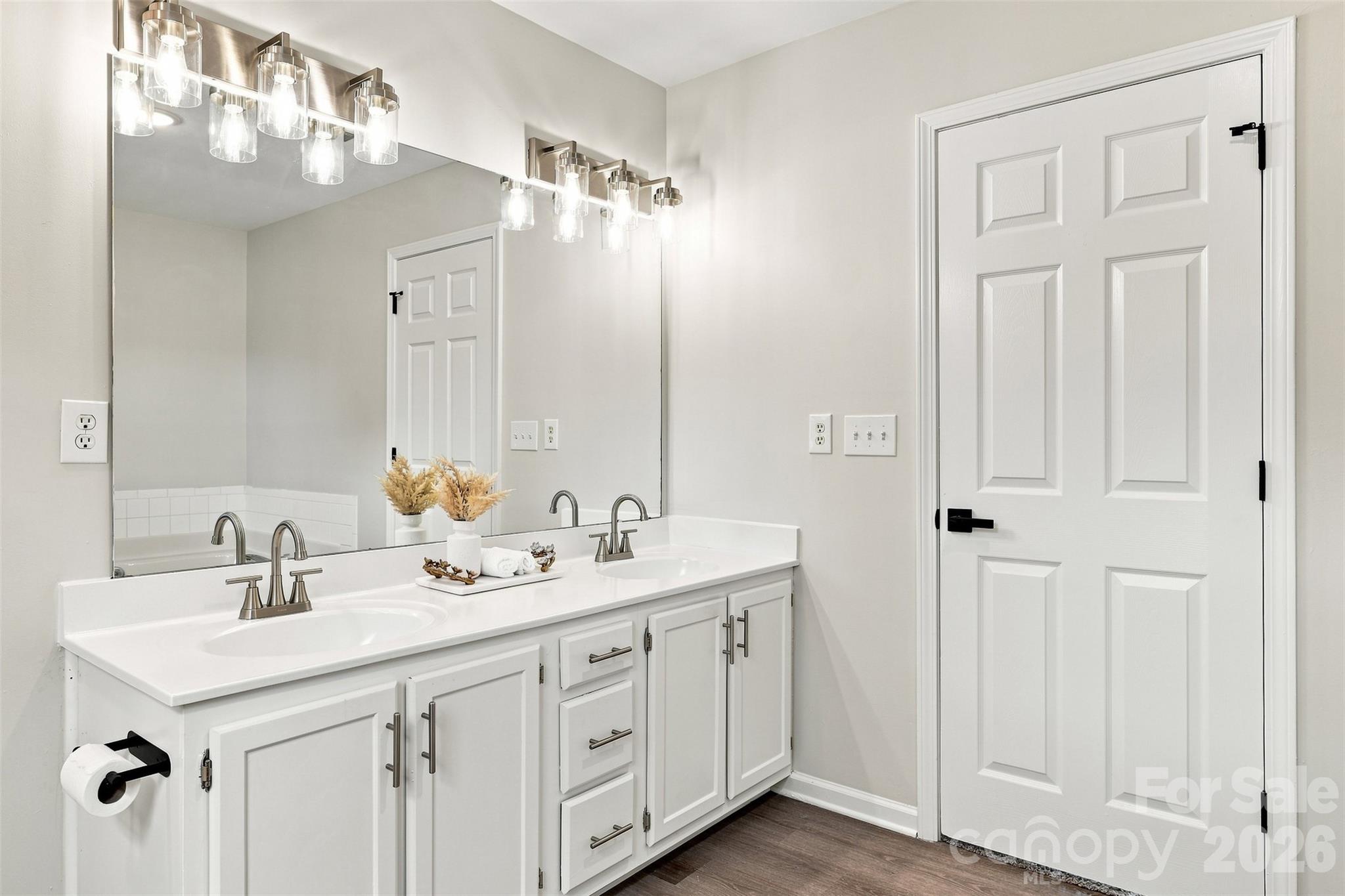505 Whitehead Court Fort Mill, SC 29708 - Photo 26 of 43 Gallery Image 26