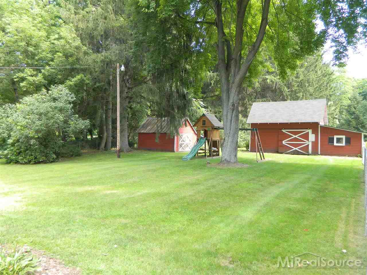9185 Peters Road Algonac, MI 48001 - Photo 8 of 30 31208582-7.JPG