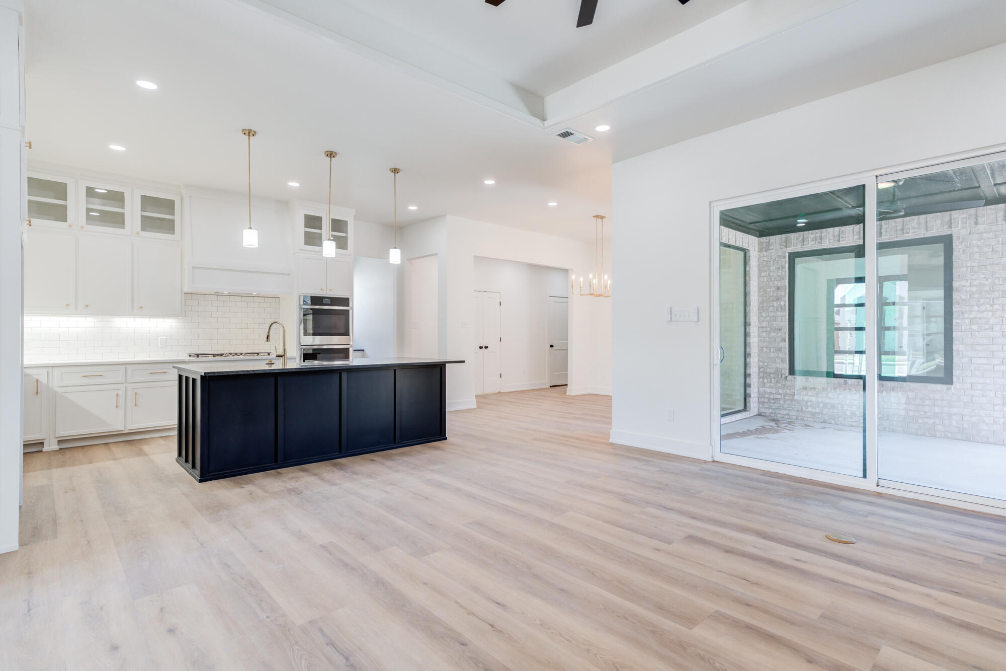 4618 138th Place Lubbock, TX 79424 - Photo 12 of 56 DSC01834_5_6_7_8
