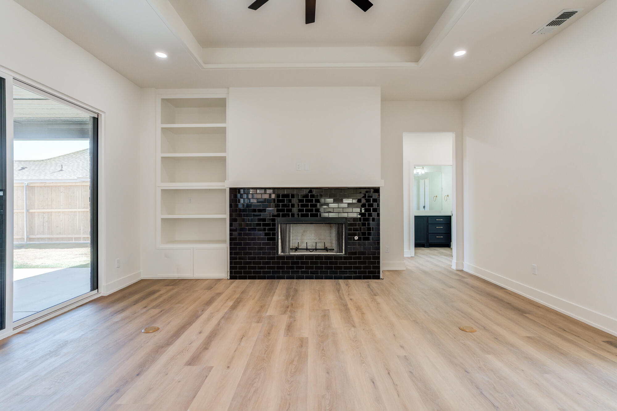 4618 138th Place Lubbock, TX 79424 - Photo 8 of 56 DSC01809_10_11_12_13