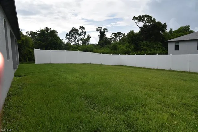 $4,700 | 4666 Villa Capri Lane, Bonita Springs, FL 34134