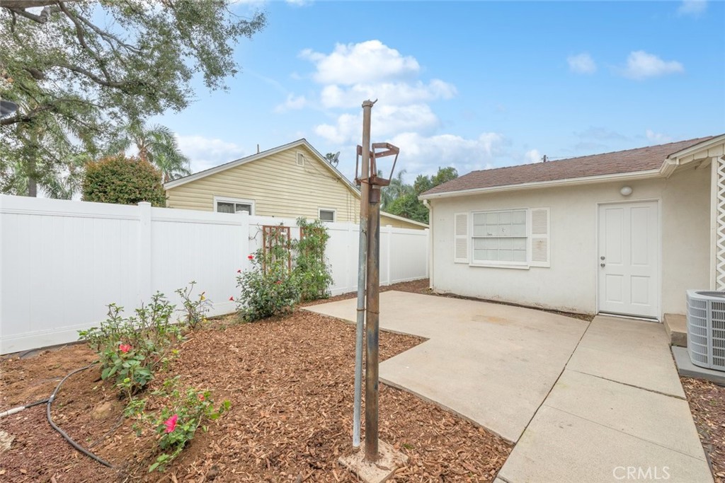 5663 Osburn Place Riverside, CA 92506 - Photo 31 of 38