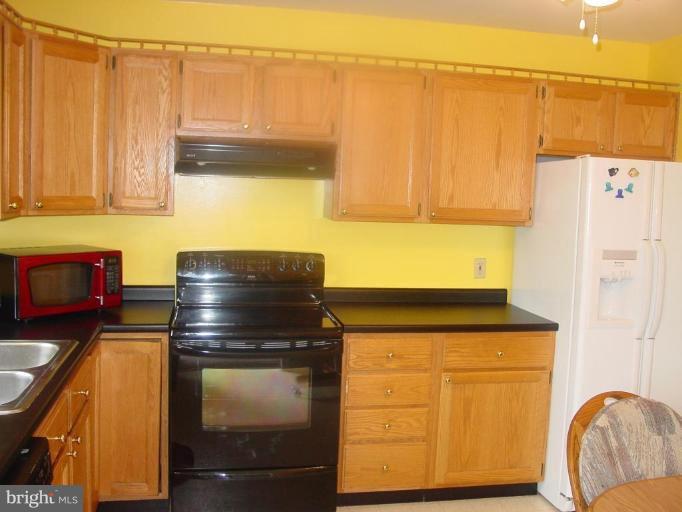 3206 Ripple Road Windsor Mill, MD 21244 - Photo 14 of 18 Kitchen