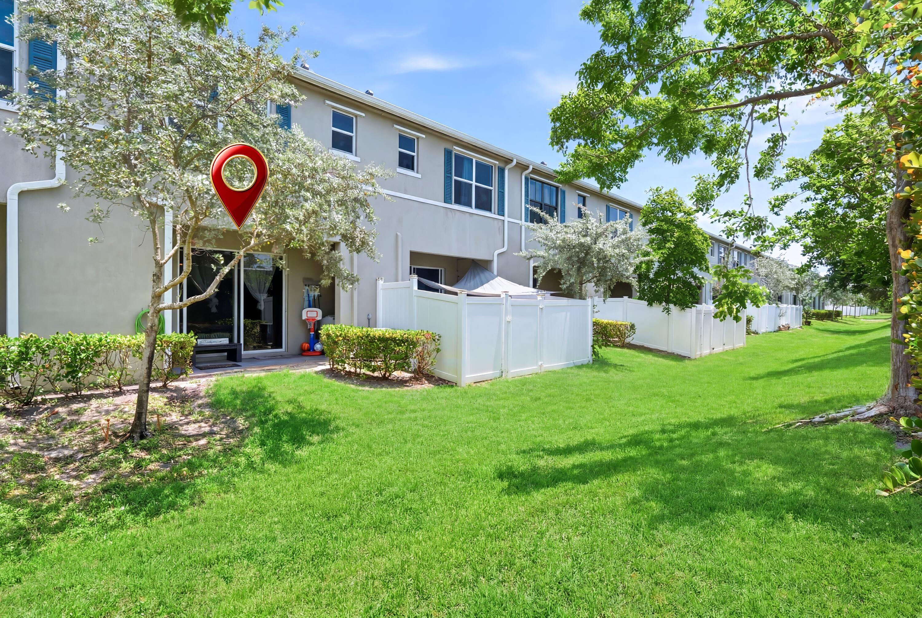161 Bandol Street Riviera Beach, FL 33404 - Photo 19 of 21 DSC_1235_grass_475db0ab_9f933a7b