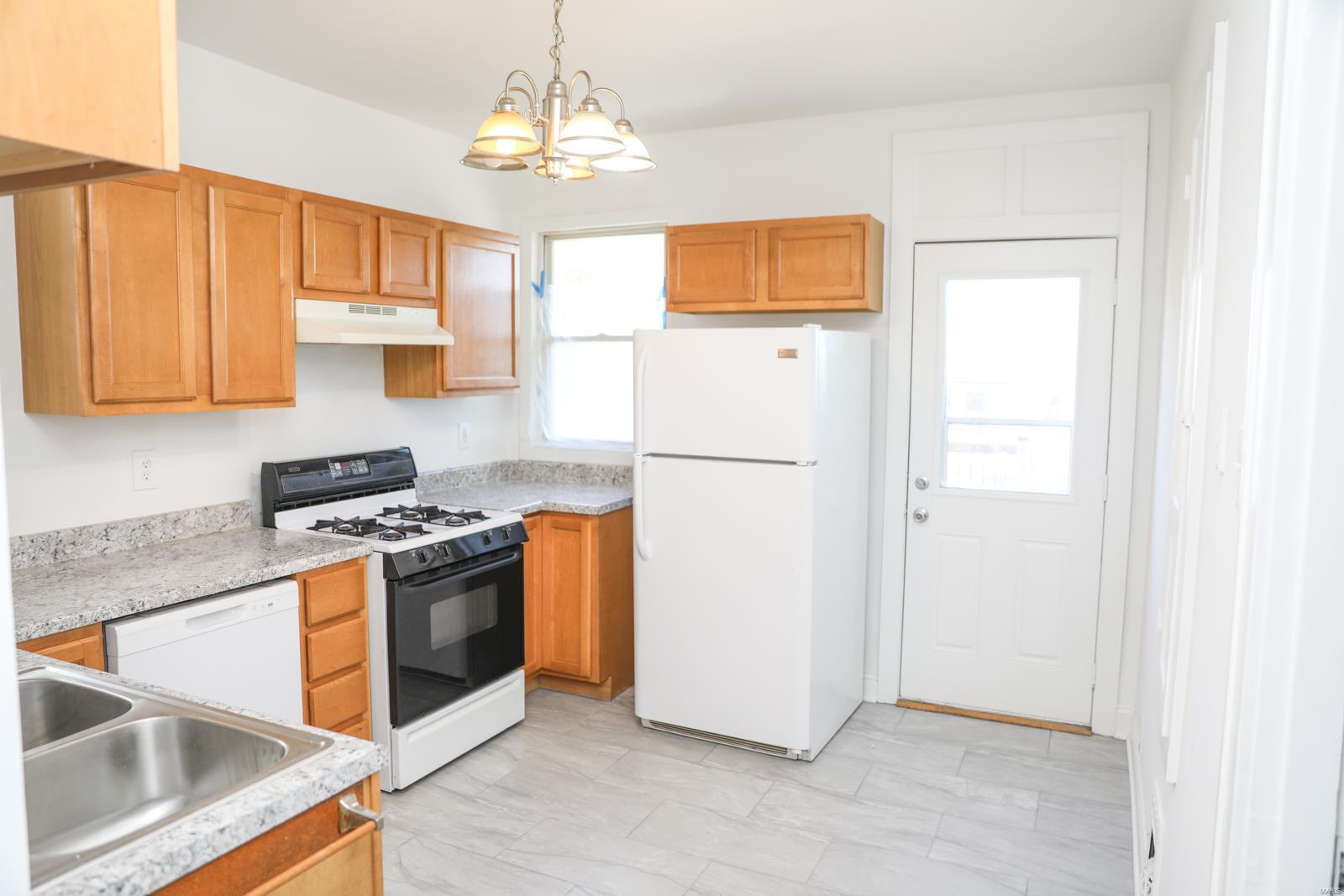 6006 Morgan Ford Road St. Louis, MO 63116 - Photo 11 of 15