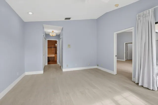 $4,000 | 6769 Montego Bay Boulevard, Unit F, Boca Raton, FL 33433