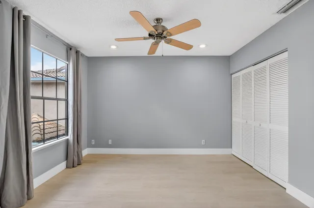 $4,000 | 6769 Montego Bay Boulevard, Unit F, Boca Raton, FL 33433