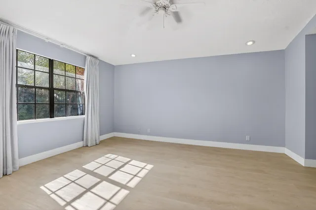 $4,000 | 6769 Montego Bay Boulevard, Unit F, Boca Raton, FL 33433