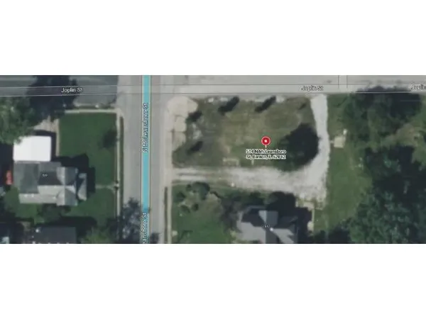 $4,500 | 514 Mcleansboro Street, Benton, IL 62812