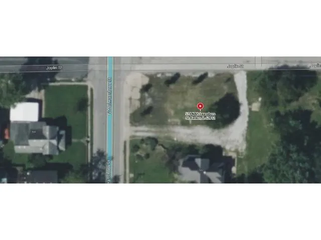 $4,500 | 514 Mcleansboro Street, Benton, IL 62812