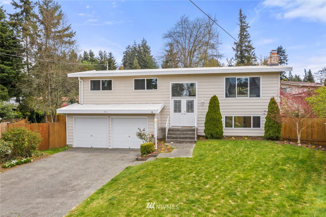 811 14th Way Southwest Edmonds, WA 98020 - Photo 1 of 26 Gallery Image 1