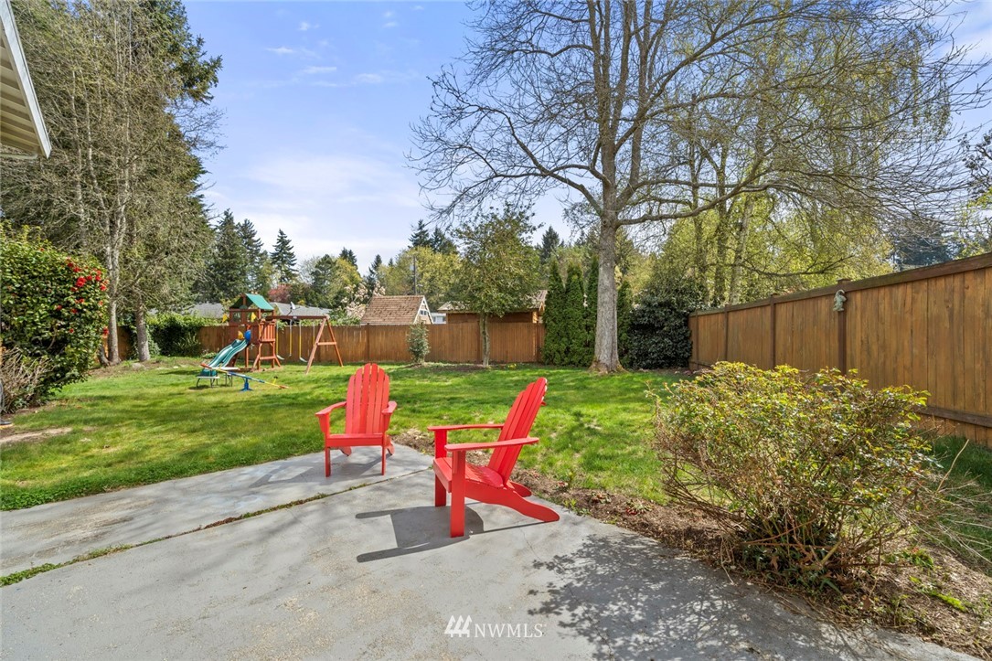 811 14th Way Southwest Edmonds, WA 98020 - Photo 22 of 26 Gallery Image 22