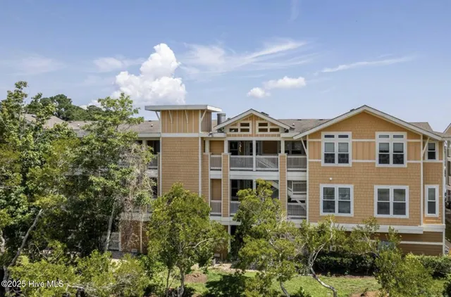 $298,500 | 100 Mercedes Court, Unit B, Grandy, NC 27939