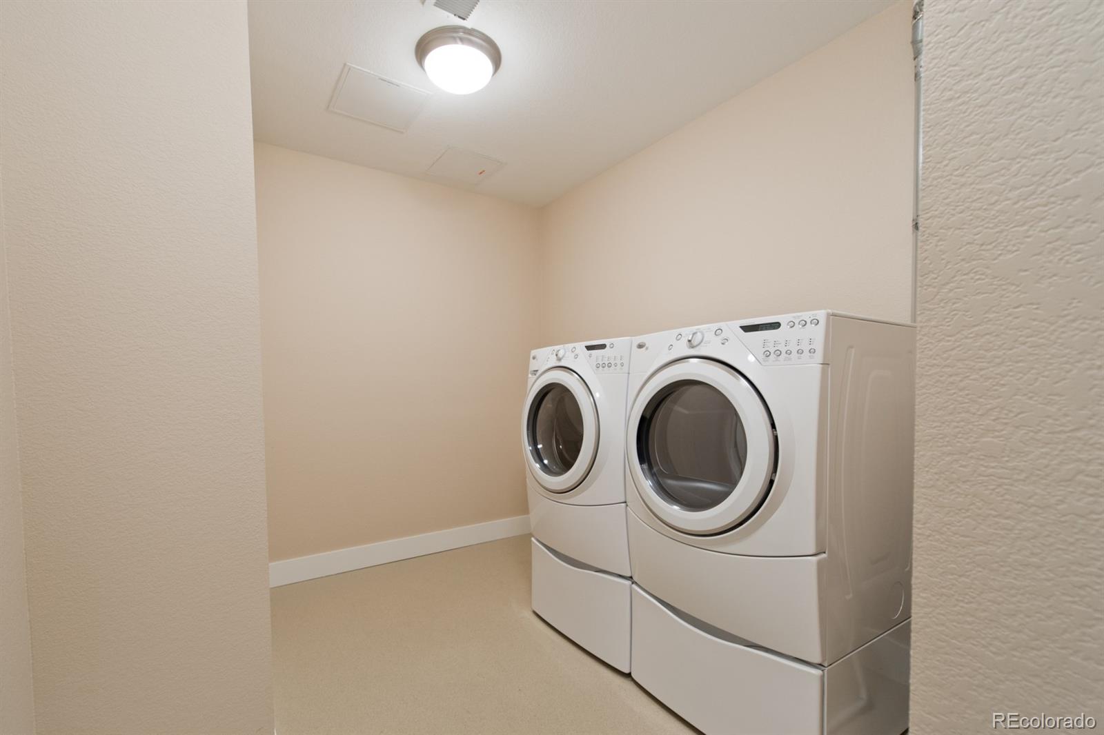 1275 Washington Avenue, Unit R305 Golden, CO 80401 - Photo 21 of 29 Gallery Image 21