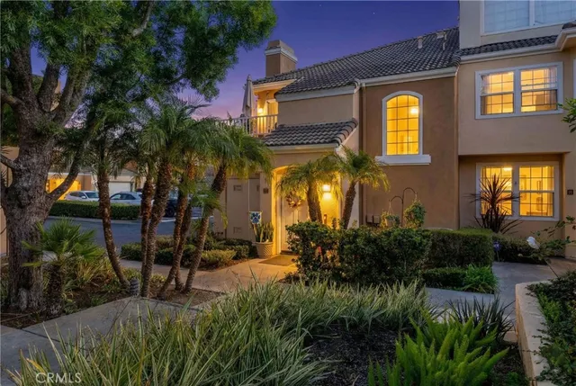 $725,000 | 72 Sandcastle, Aliso Viejo, CA 92656