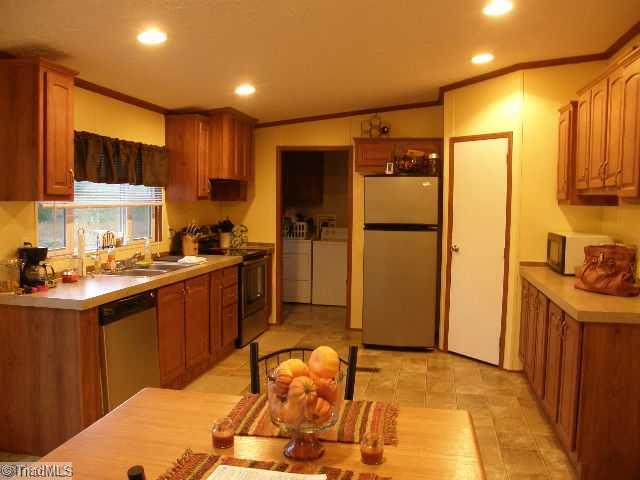 2253 Nebo Road Boonville, NC 27011 - Photo 5 of 9 Kitchen.
