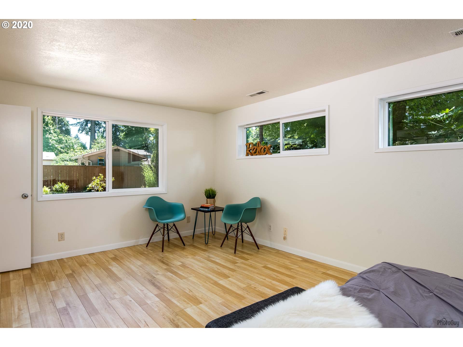 1582 Willagillespie Road Eugene, OR 97401 - Photo 17 of 32 Gallery Image 17