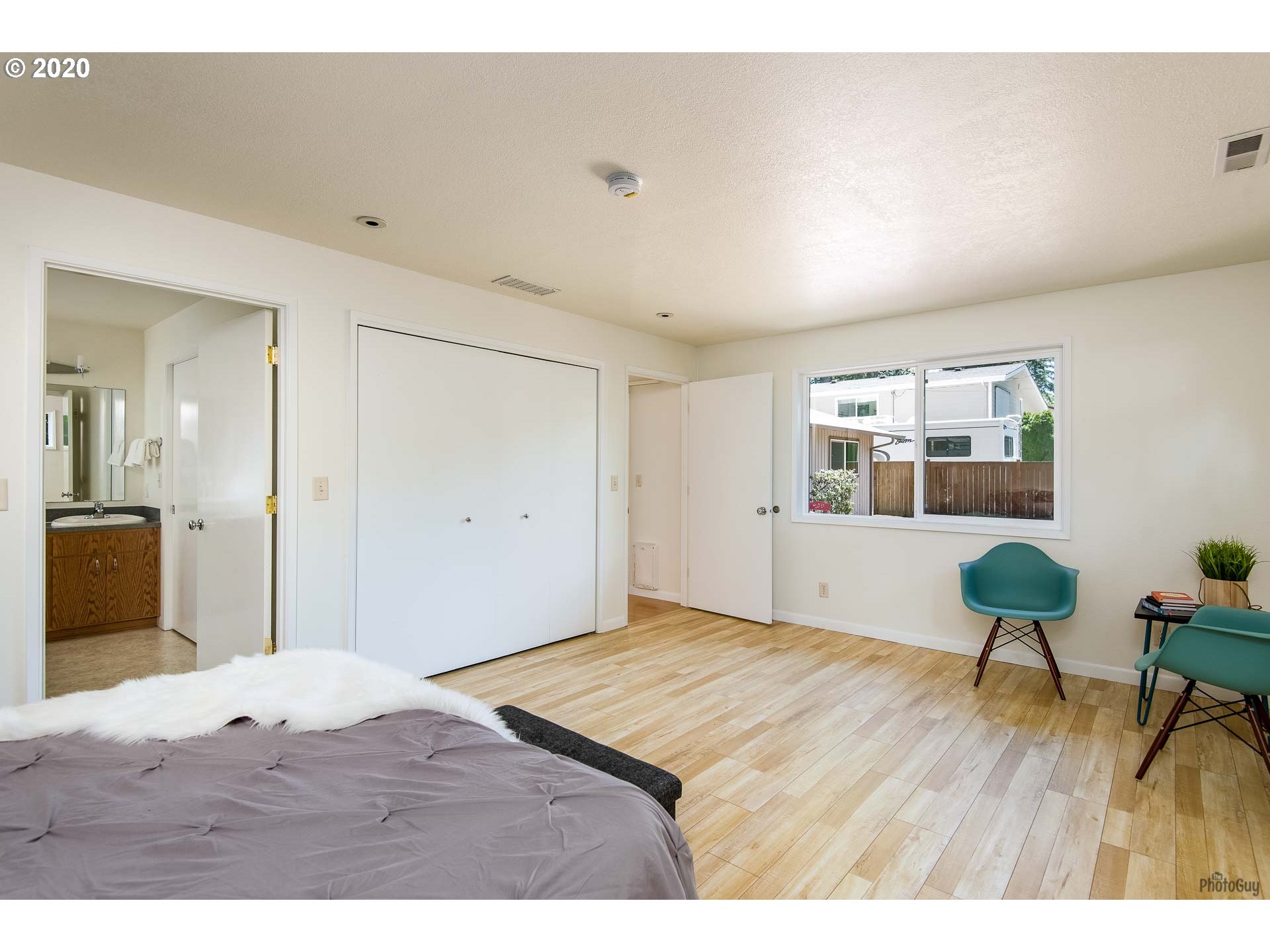 1582 Willagillespie Road Eugene, OR 97401 - Photo 18 of 32 Gallery Image 18