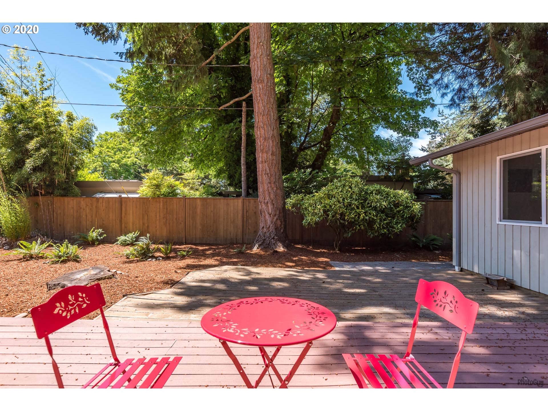 1582 Willagillespie Road Eugene, OR 97401 - Photo 29 of 32 Gallery Image 29