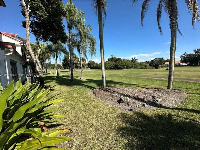 $3,000 | 501 Southwest 158th Terrace, Unit 204, Pembroke Pines, FL 33027