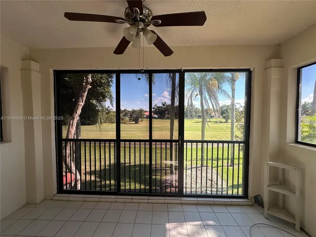 $3,000 | 501 Southwest 158th Terrace, Unit 204, Pembroke Pines, FL 33027