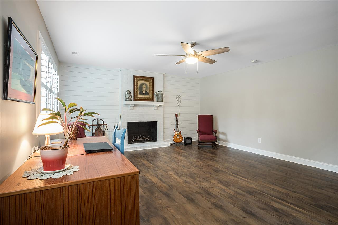 4901 Latimer Road Raleigh, NC 27609 - Photo 10 of 24 Photo 10