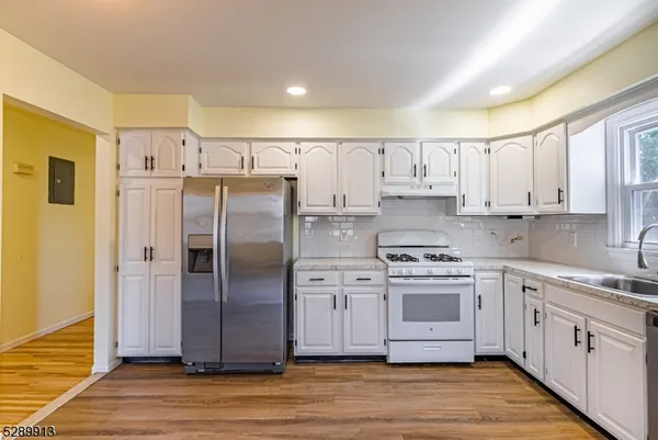 $2,900 | 16 Harris Street, Unit 1, Haledon, NJ 07508