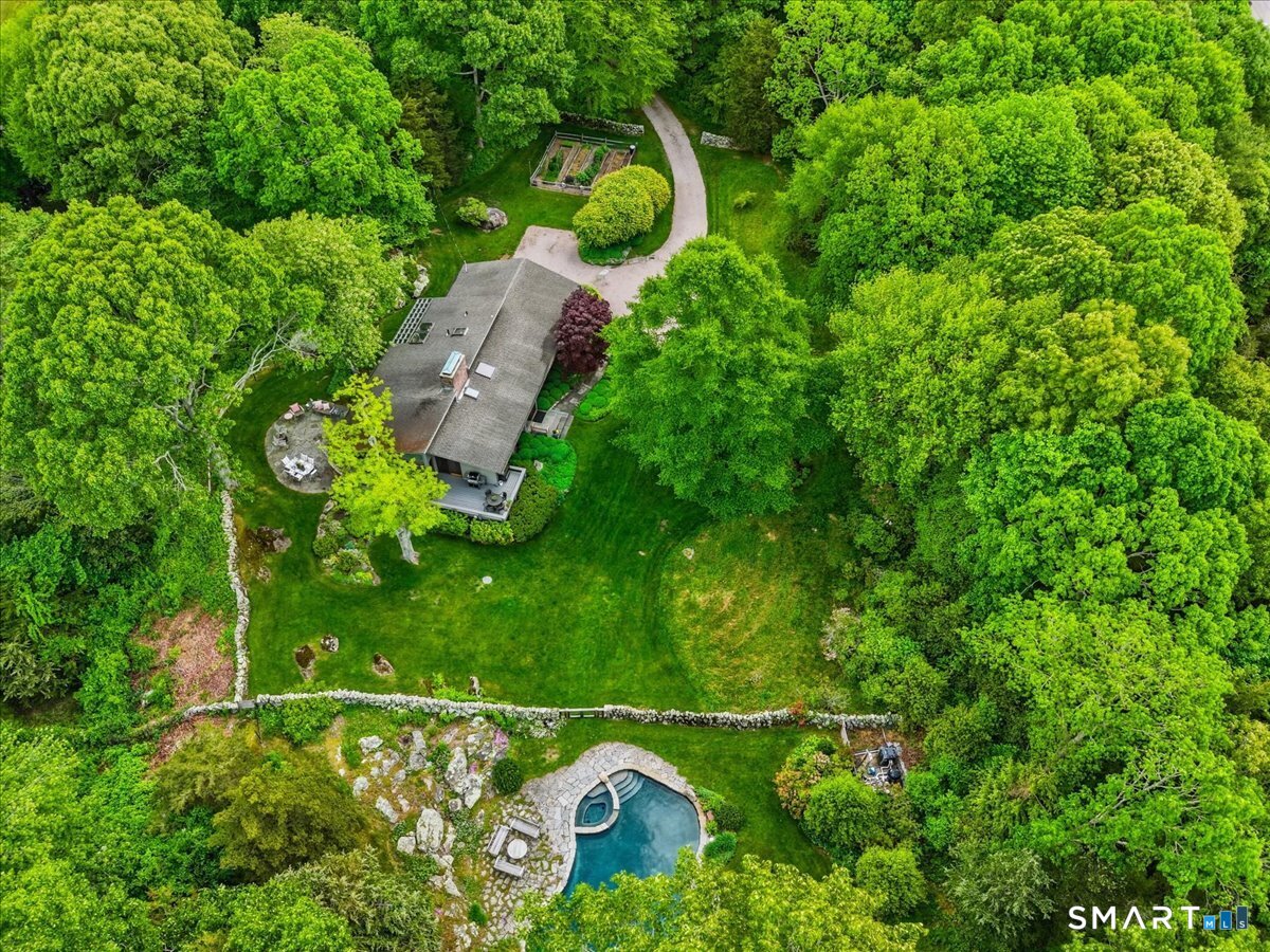 111 Tipping Rock Road Stonington, CT 06378 - Photo 34 of 40 Aerial View